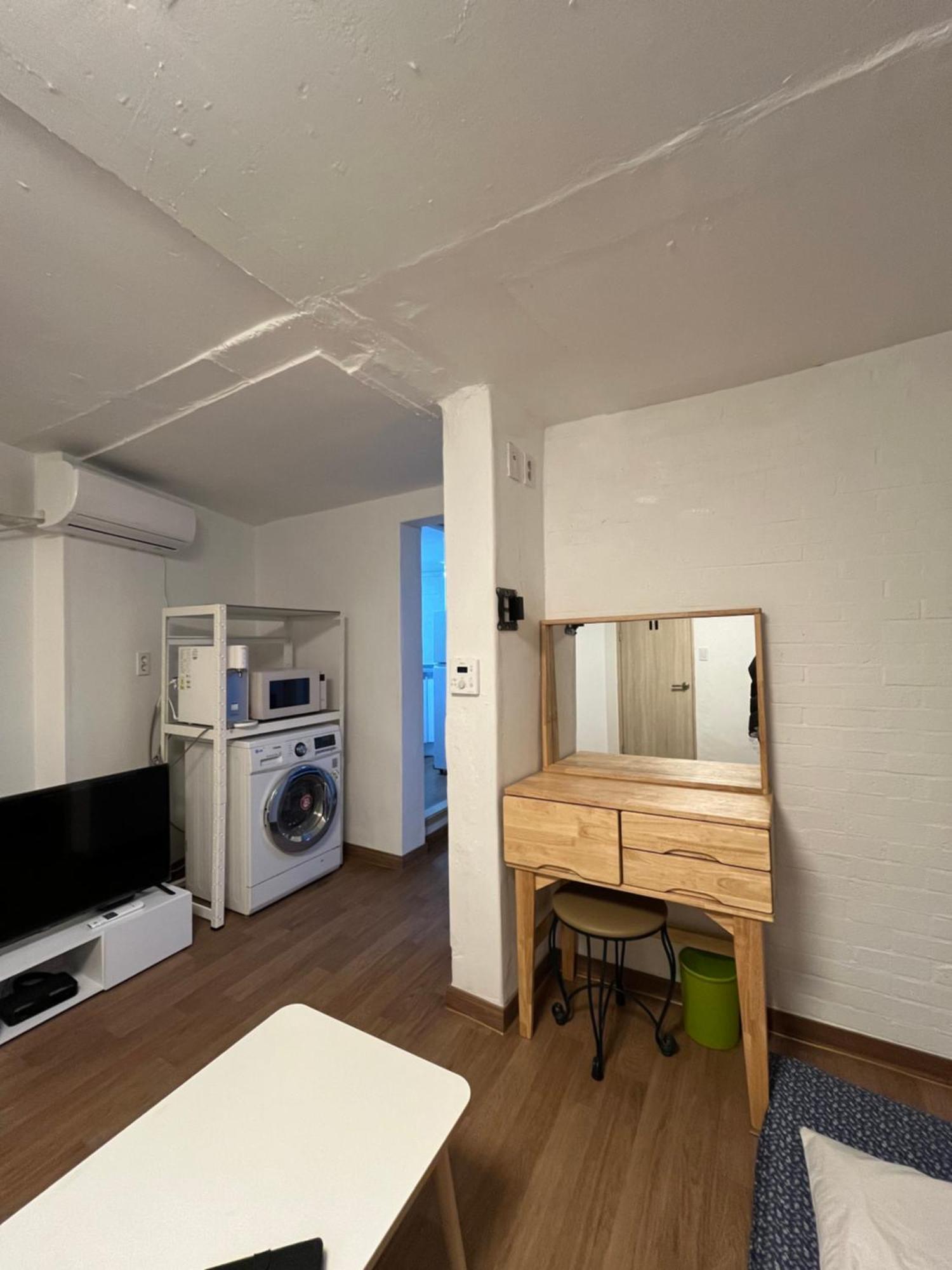 B My Guesthouse Seoul Exterior photo